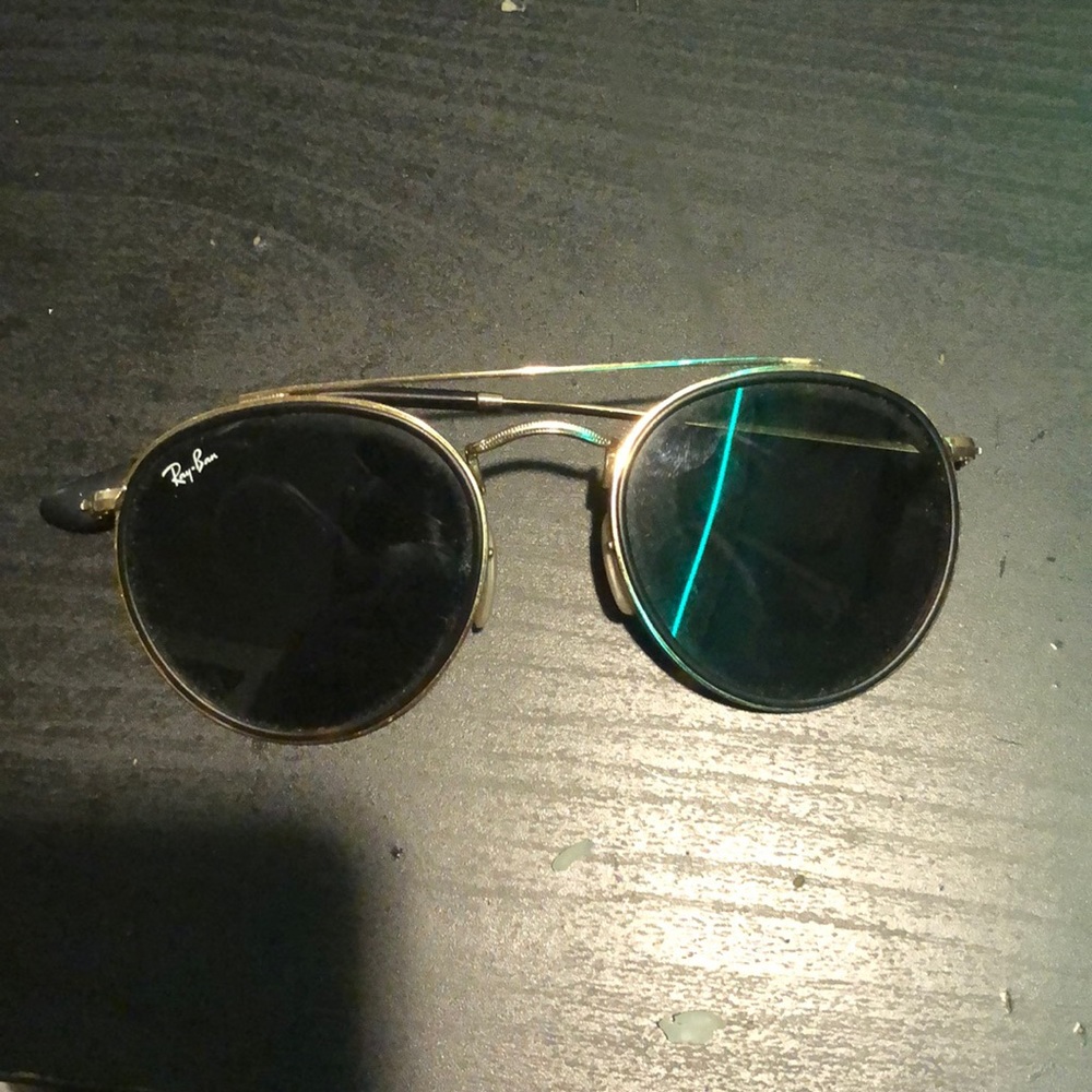 Ray Ban (Frame with one arm)